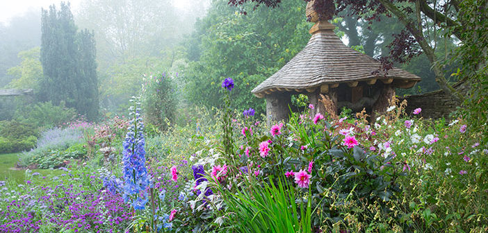 Cottage Garden This is no ordinary Cottage Garden where many plants achieve their pinnacle of colour in the earlier months of Summer. This space looks especially magical in early Autumn, as the soft light levels enhance the delights of the later flowers on the many perennials and annuals which are cleverly planted to enchant the visitors.